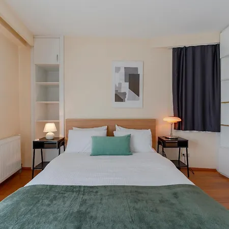 Spacious 1-bedroom With Bosphorus View Apartament *