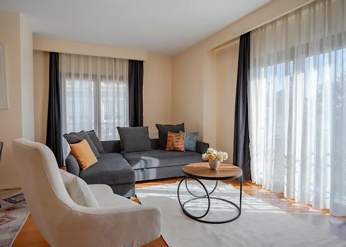 Apartment Spacious 1-bedroom With Bosphorus View *